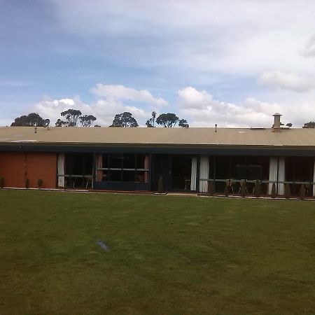 Tandara Motor Inn Triabunna Buitenkant foto
